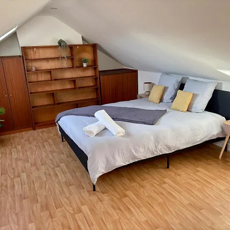 Holiday home Maison Chaleureuse Et Spacieuse *