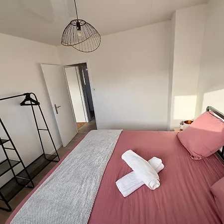 Maison Chaleureuse Et Spacieuse * Marly (Nord)